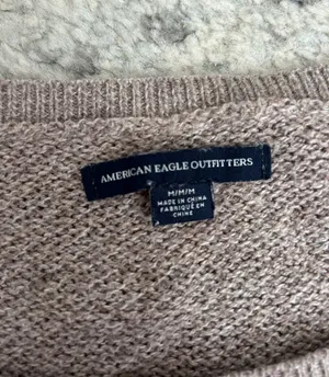 American Eagle Outfitters Sweater thumbnail 2