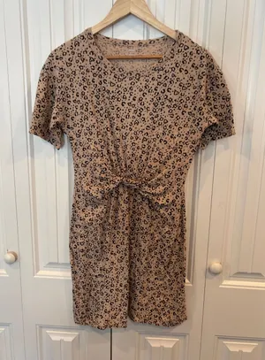 Aerie Tan Animal Print Twist Waist‎ Dress Size Small thumbnail 1