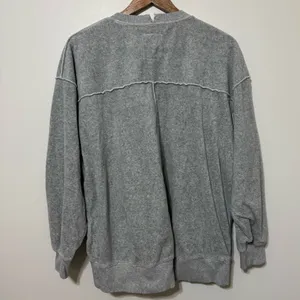 Aerie Graphic Crewneck Winter Tour Size XS Oversized Sweatshirt Gray thumbnail 3
