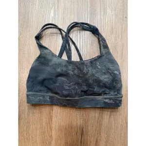 Lululemon Energy‎ Bra Camo Print Support Athletic Gym Workout Fitness Women 4 thumbnail 3