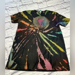 Reverse dye graphic tee shirt new size unisex medium thumbnail 2