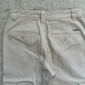 Aritzia Tna Pants Troop Cargo Pant Mid-Rise Utility 100% Cotton Cream Sz 4 thumbnail 5