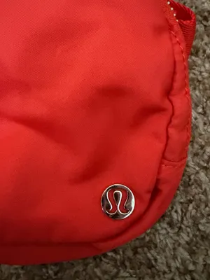 Lululemon Belt Bag thumbnail 2