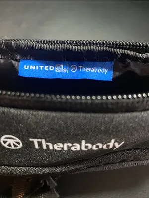 NEW🎉 Therabody Black Crossbody Belt Bag Unisex thumbnail 5