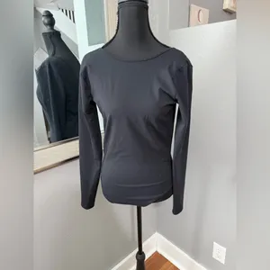 Abercrombie & Fitch Soft AF Collection Black V Back Long Sleeve Bodysuit Medium. thumbnail 4