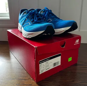 new balance fresh foam x 860v14 Men’s 9.5 Blue Running Sneakers thumbnail 1