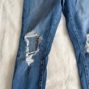 Good American Good Waist Jeans Women’s Size 8/29 thumbnail 8