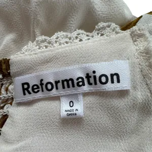 Reformation Zandra Dress American Beauty Floral Ivory Red Roses thumbnail 4