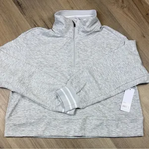 NWT Yogalicious Georgetown Scuba Half Zip Pullover Heather Gray Size Large thumbnail 2