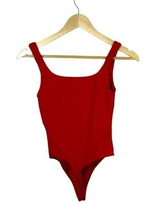 Aritzia Babaton Women’s Contour Sleeveless Square Neck Bodysuit in Red Size S thumbnail 9