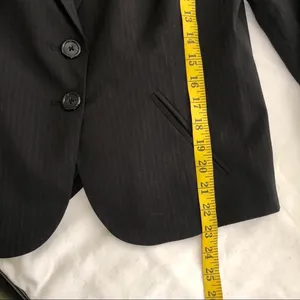 2000s Y2K Goth Dark Academia Corporate Office Siren Core Pinstriped Blazer Jacket button front long sleeve Vintage-10/M Measurement in pics thumbnail 6