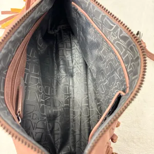 Danielle Nicole Western Pink Crossbody Bag‎ with Fringe thumbnail 7