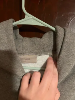 Essentials Fear of God Hoodie Large thumbnail 3