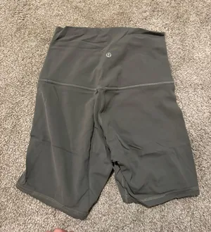 Lululemon Align Shorts 8” thumbnail 2