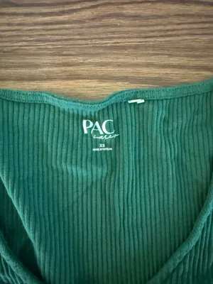 green long sleeve top  thumbnail 2