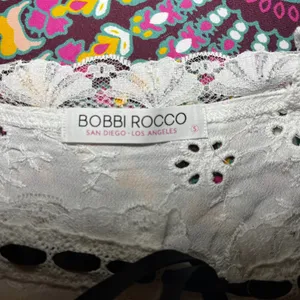 ✨Bobbi Rocco White Eyelet Lace Cami Crop‎ Top Black Ribbon Tie Detail Size S thumbnail 5