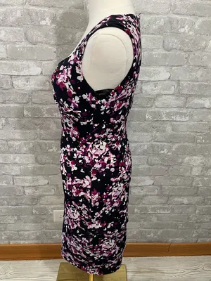 White House Black Market sleeveless floral print sheath dress thumbnail 4