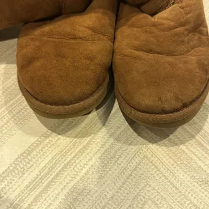 UGG Classic Chestnut Tall Shearling Lined Boots Size 7 thumbnail 4