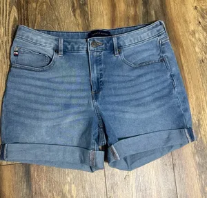 Tommy Hilfiger Jeans Light Wash Mid Rise Denim Jeans Shorts Size 10 thumbnail 1