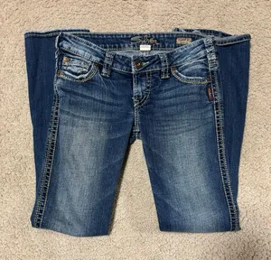 Jeans thumbnail 1