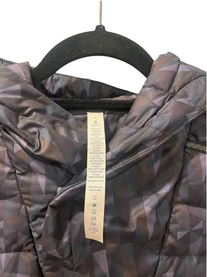 Lululemon Goose Down Hooded Geometric Purple Pullover Jacket Size 4 Casual Gray thumbnail 8