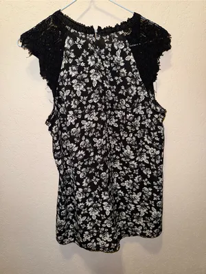 Maurices | Top thumbnail 4