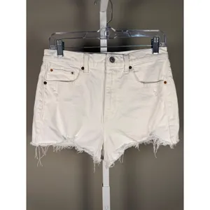 Abercrombie & Fitch The Mom Short High Rise White Distressed Denim 28/6 thumbnail 2