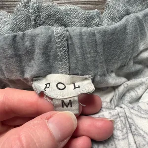 POL Gray Paisley Trim Tie Dye Shorts M thumbnail 2