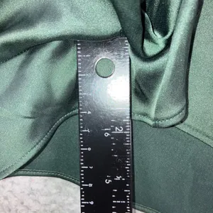 Old Navy Satin Pajama Shorts Womens XXL Green Minimalist Drawstring Sleepwear thumbnail 6