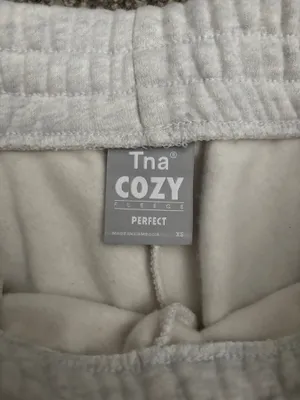 Aritzia Perfect TNA Sweatpants thumbnail 3