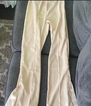 Pretty Little Thing cream lightweight slit - flared - wide leg pants thumbnail 4