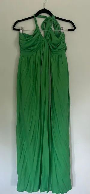 bobbles and lace Boutique Green Dress thumbnail 1