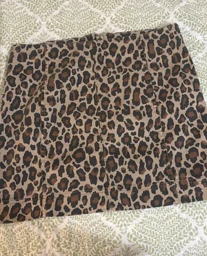 Cheetah Print Mini Skirt Jolt thumbnail 1