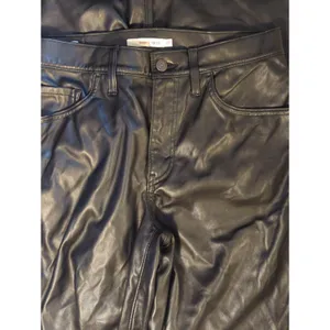 RTR Levi's Black Faux Leather Baggy Straight Pants Size 27 4 Solid black thumbnail 5