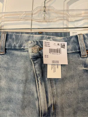 American Eagle curvy mom shorts size 16 thumbnail 4
