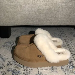 UGG Disquette Platform Slipper thumbnail 9