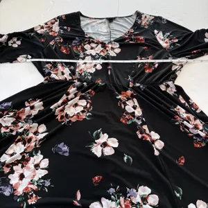 Torrid Pink Floral Studio Knit Short Tie Sleeve‎ V Neck Dress Size 1X thumbnail 8