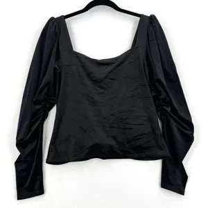 Express Black Velvet Ruched Puff Sleeve Top M NWT Square Neck Romantic Festival thumbnail 2