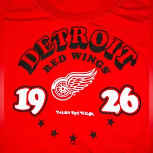 ALTA GRACIA Red Detroit Red Wings Women's T-Shirt size M thumbnail 9