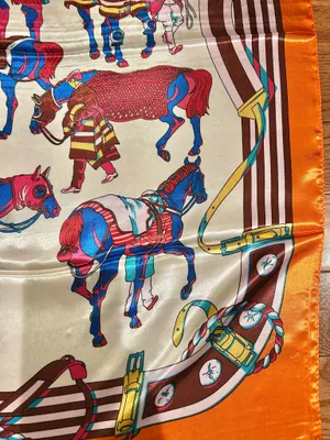 Vintage classic EQUESTRIAN horses PRINT ORANGE/ off white SQUAR SILK SCARF 35/35 thumbnail 15