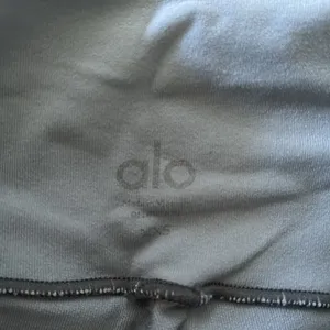 Alo Yoga Stripped Leggings thumbnail 2