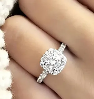 Absolutely Beautiful Silver Ring Size 8 thumbnail 1