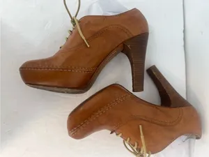 FRYE Anna Oxford Heel Booties size 10 lace up thumbnail 7