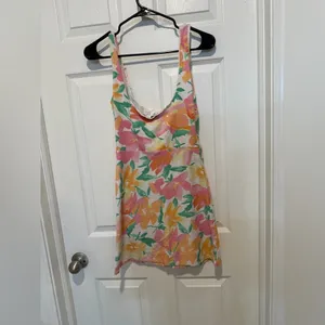 ASOS DESIGN mini corset dress Size 6 with trim detail in pastel floral. thumbnail 4