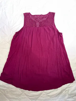 Knox Rose Sleeveless Embroidered Tunic in Fuchsia thumbnail 4