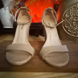 Just fab Tan Block Heel Sandals 3” heel thumbnail 5
