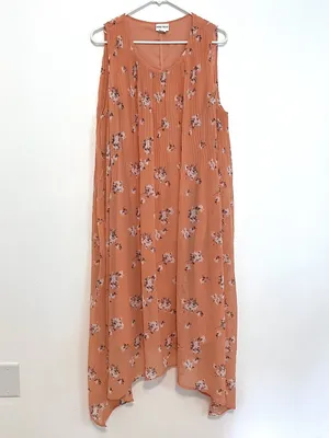 AVA & VIV Plus Size Floral Pleated Midi Dress Peach Pink Orange Hi-Lo 1X NO BELT thumbnail 2