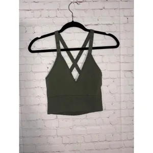 Free People Movement Good Karma Crop Top Army Green‎ XS/S V-Neck Ribbed Seamless thumbnail 2