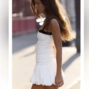Zara White and Black Mini bubble Dress thumbnail 4