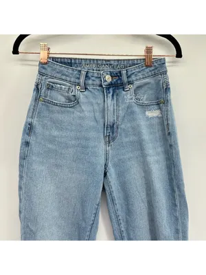 American Eagle Light Wash Distressed Knee Hole Mom Jeans Size 23 thumbnail 2